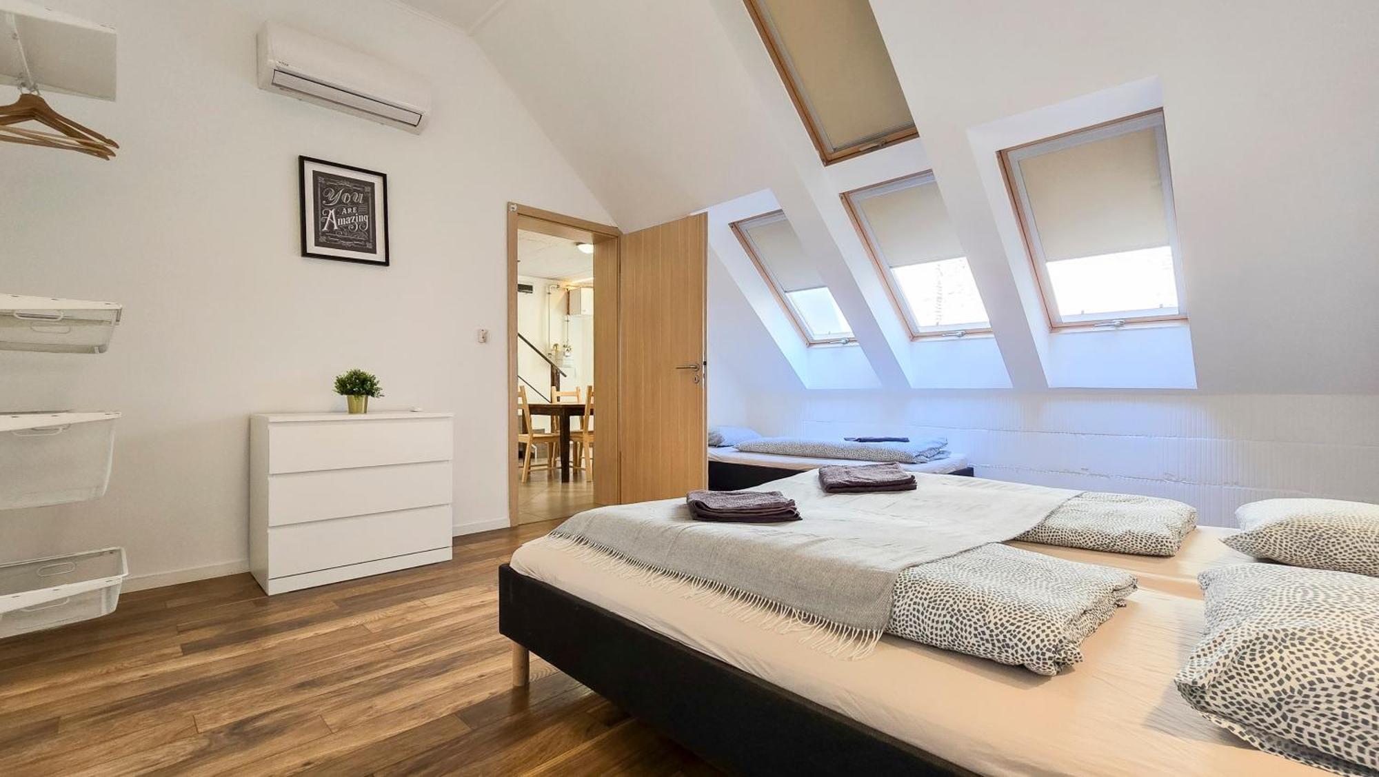 Upartments Apartment Budapest Bagian luar foto